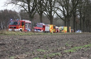 Kreisfeuerwehr Rotenburg (Wümme): FW-ROW: Schwerer Verkehrsunfall am Heiligenabend