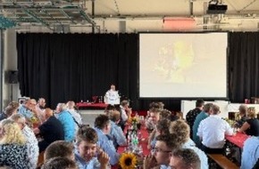 Freiwillige Feuerwehr Frankenthal: FW Frankenthal: Jahresempfang der Feuerwehr w&uuml;rdigt ehrenamtliches Engagement und blickt auf ein ereignisreiches Jahr zur&uuml;ck