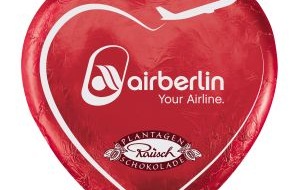 Air Berlin PLC: "Lovers in the air": airberlin versüßt Fernbeziehungen (BILD)