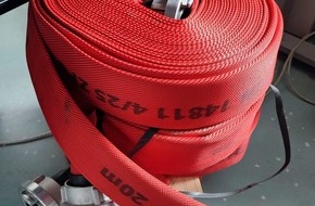 Polizeipr&auml;sidium Mittelhessen - Pressestelle: Mittelhessen: Langg&ouml;ns: Besitzer von L&ouml;schschl&auml;uchen gesucht