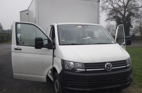 Kreispolizeibehörde Kleve: POL-KLE: Wochenbilanz der Verkehrskontrollen: Dokumentierte Geschwindigkeitsverstöße und Person auf Ladefläche festgestellt