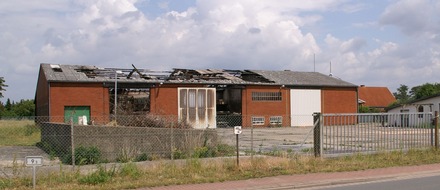 Polizeiinspektion Nienburg / Schaumburg: POL-NI: Nachtragsmeldung zur PM "Brand einer Lagerhalle"