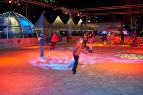 Zauberhafte Eisfeldlandschaft «Iiszauber» in Aarau zur Winterzeit