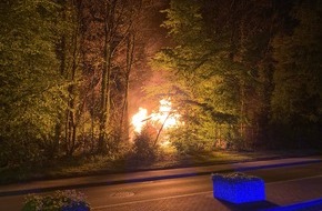 Polizei Mettmann: POL-ME: Gartenlaube vollständig ausgebrannt - Polizei bittet um Hinweise - 2404084 - Velbert