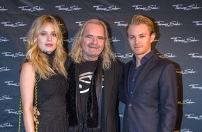 THOMAS SABO GmbH & Co.KG: Sommerliche Schmuckdesigns im winterlichen Wien - THOMAS SABO präsentiert die neuen Frühjahr/Sommer-Kollektionen 2016 (FOTO)