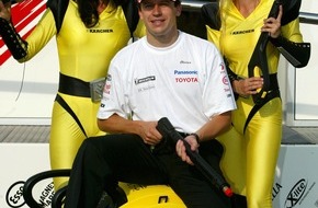 Alfred Kärcher SE & Co. KG: Models vom Kärcher Yellow-Team setzen Formel 1-Piloten Olivier Panis beim GP am Hockenheimring "unter Hochdruck" / Kärcher - mit Hochdruck in die Formel 1