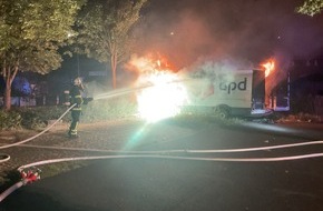Feuerwehr Dortmund: FW-DO: Lieferwagen steht in Vollbrand