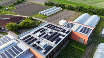 Peeek Industry Solutions: Peeek Industry Solutions GmbH stärkt die Unabhängigkeit von Unternehmen: Paris Freiherr von Troschke über Energieautarkie im Mittelstand