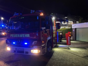 FW Lehrte: Eine verletzte Person bei Gebäudebrand