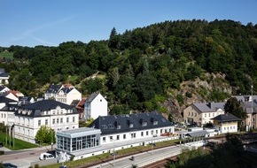 NOMOS Glash&uuml;tte: Neu und gr&ouml;&szlig;er: Der Uhrenhersteller NOMOS Glash&uuml;tte war einer der Vorreiter, nun wird die Demokratie-Initiative f&uuml;r die Wirtschaft BC4D fortgesetzt