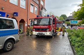 Freiwillige Feuerwehr Osterholz-Scharmbeck: FW Osterholz-Scharm.: Küchenbrand mit Personenrettung