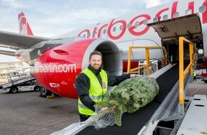 Air Berlin PLC: Kostenloser Weihnachtsbaumtransport bei airberlin (FOTO)