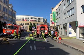 Feuerwehr Bergisch Gladbach: FW-GL: Vier Feuerwehreinsätze innerhalb von zwei Stunden