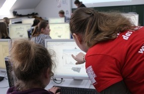 Universität Koblenz: Girls' Day des Ada-Lovelace-Projekts an der Universität Koblenz-Landau großer Erfolg