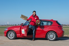 Perfektes Postcode-Timing: Plankstädterin gewinnt, was sie am meisten braucht