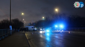 Polizeipräsidium Oberhausen: POL-OB: Karambolage durch Straßenglätte