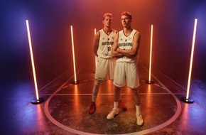 ZDF: "The Wagner Brothers" in der ZDFmediathek und im ZDF / Vierteilige Dokuserie über zwei Basketball-Brüder und ihren Traum