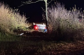 Kreisfeuerwehrverband Segeberg: FW-SE: Schwerer Verkehrsunfall mit einem beteiligten Personenkraftwagen