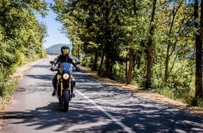 DVAG Deutsche Vermögensberatung AG:Frühlingszeit ist Biker-Zeit/So starten Motorradfaherr sicher in die neue Saison德国汽车制造商协会