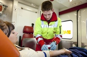 ASB-Bundesverband: Erste Notfallsanitäter des ASB im Einsatz (FOTO)