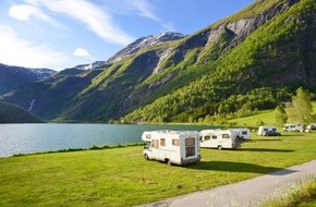 ADAC SE: Urlaub mit dem Wohnmobil: So klappt's mit dem Mieten / 10 Tipps für entspannte Ferien / Rechtzeitig buchen / Vorsicht bei Einfahrt in Tunnel