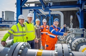 Nowega GmbH: GET H2 Nukleus nimmt Fahrt auf: Erster Wasserstoff aus Lingen erreicht Marl