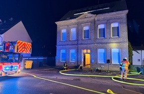 Feuerwehr Bergisch Gladbach: FW-GL: Ausgel&ouml;ster Heimrauchmelder f&uuml;hrt zu Einsatz in Wohnanlage - keine Verletzten