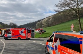 Feuerwehr Hattingen: FW-EN: Motorradfahrer verunfallt - Rettungshubschrauber im Einsatz