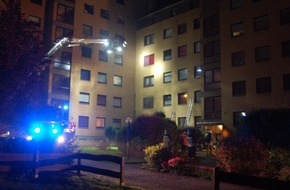 Polizeiinspektion Nienburg / Schaumburg: POL-STH: Drei verletzte Personen bei Wohnungsbrand