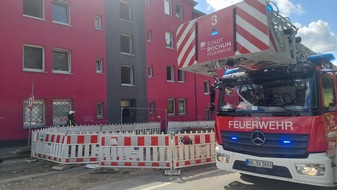 Feuerwehr Bochum: FW-BO: Brand in einem Hausflur!