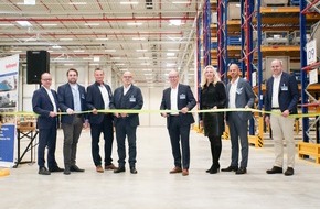 Hellmann Worldwide Logistics: CLAAS und Hellmann bauen strategische Zusammenarbeit aus