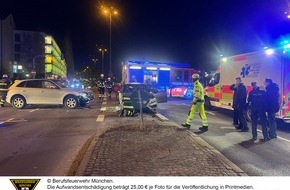 Feuerwehr München: FW-M: Verkehrsunfall fordert zwei Verletzte (Ramersdorf)