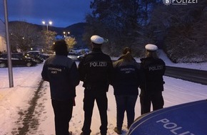 Polizeipräsidium Westpfalz: POL-PPWP: Kontrollen im Bereich der Gesamtschule