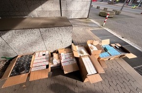 Polizeipr&auml;sidium Krefeld: POL-KR: Foto zur Pressemitteilung "Verdacht auf gef&auml;lschte Ware"