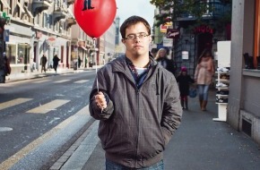 Pro Infirmis Schweiz: Nuovo spot della Pro Infirmis: Uno sguardo attraverso gli occhi di un uomo disabile