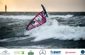 Act Agency GmbH: Philip Köster wieder an der Spitze - 2 neue Weltmeister - Wetter extrem und 200.000 Besucher beim Mercedes-Benz Windsurf World Cup Sylt 2019