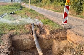 Freiwillige Feuerwehr der Stadt Goch: Feuerwehr Goch: PKW in Flammen, Verkehrsunfall, Kellerbrand und Kampfmittelfund
