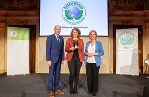 GREEN BRANDS Organisation: 55 Marken sowie Katharina Rogenhofer in Wien als "GREEN BRANDS Austria" ausgezeichnet / Auch der Österreichische Umweltjournalismus-Preis wurde im Rahmen der Gala verliehen