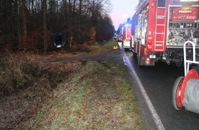 Polizei Lippe: POL-LIP: Kreis Lippe / Lügde-Rischenau. Glätteunfälle am Morgen.