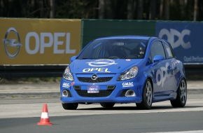 Opel Automobile GmbH: "OPC Race Camp": Erster Showdown auf dem Nürburgring