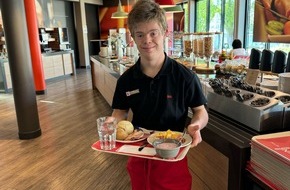 max.PR: ibis Hotel Konstanz: Felix macht das: der Mutmacher mit Handicap aus Konstanz!