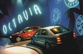 Skoda Auto Deutschland GmbH: Die Legende feiert 25. Jubiläum: vier Generationen des Markenbestsellers ŠKODA OCTAVIA