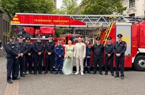 Freiwillige Feuerwehr T&ouml;nisvorst: FW T&ouml;nisvorst: Gemeinsames Gl&uuml;ck besiegelt