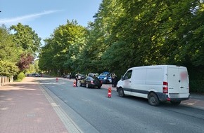 Polizeiinspektion Heidekreis: POL-HK: Schneverdingen: Flucht vor Festnahme; Soltau: Alkoholisiert verunfallt; Bad Fallingbostel: Stationäre Kontrolle (Foto); Bomlitz: Zusammenstoß mit E-Scooter; Munster: Einbruch in Schule