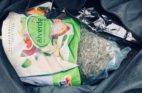 Hauptzollamt Bielefeld: HZA-BI: Circa 10,5 Kilo Marihuana im Kofferraum Bielefelder Zöllner auf der A2 erfolgreich