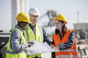 VDI Verein Deutscher Ingenieure e.V.: Fachkräftemangel trotz Flaute – Frauen sind Schlüssel zur Lösung - Neuer VDI/IW-Ingenieurmonitor