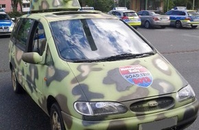 Polizeipräsidium Südhessen: POL-DA: Darmstadt / A 672: Kontrolle eines Britischer "Panzers" / Rallye-Traum endet