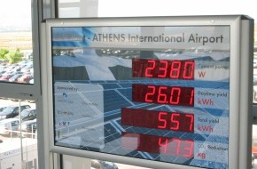 RWE SCHOTT Solar GmbH: Deutsche Sponsorengruppe überreicht Solarstromanlage an Flughafengesellschaft Athen
