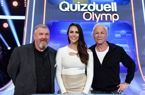 ARD Das Erste / ZDF: "Tatort"-Köln-Kommissare gegen den "Quizduell-Olymp": Dietmar Bär und Klaus J. Behrendt bei Esther Sedlaczek / "Quizduell-Olymp" am Freitag, 3. November, 18:50 Uhr im Ersten