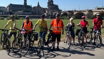 EVG Eisenbahn- und Verkehrsgewerkschaft: EVG Fahrradsommertour: „Seit 1927 werden von hier aus die Eisenbahnbrücken ausgebessert.“